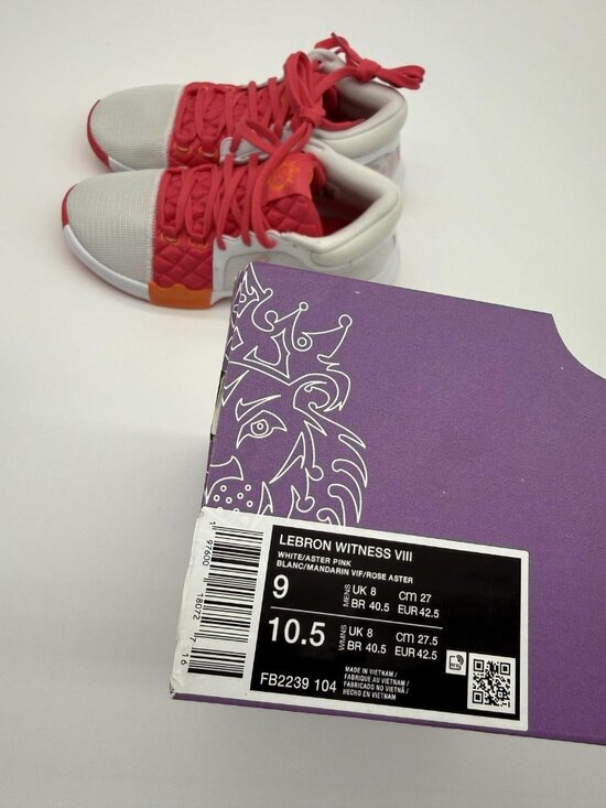 New Nike LeBron Witness VIII Shoes Men\'s Size 9 White Pink Basketball FB2239 104